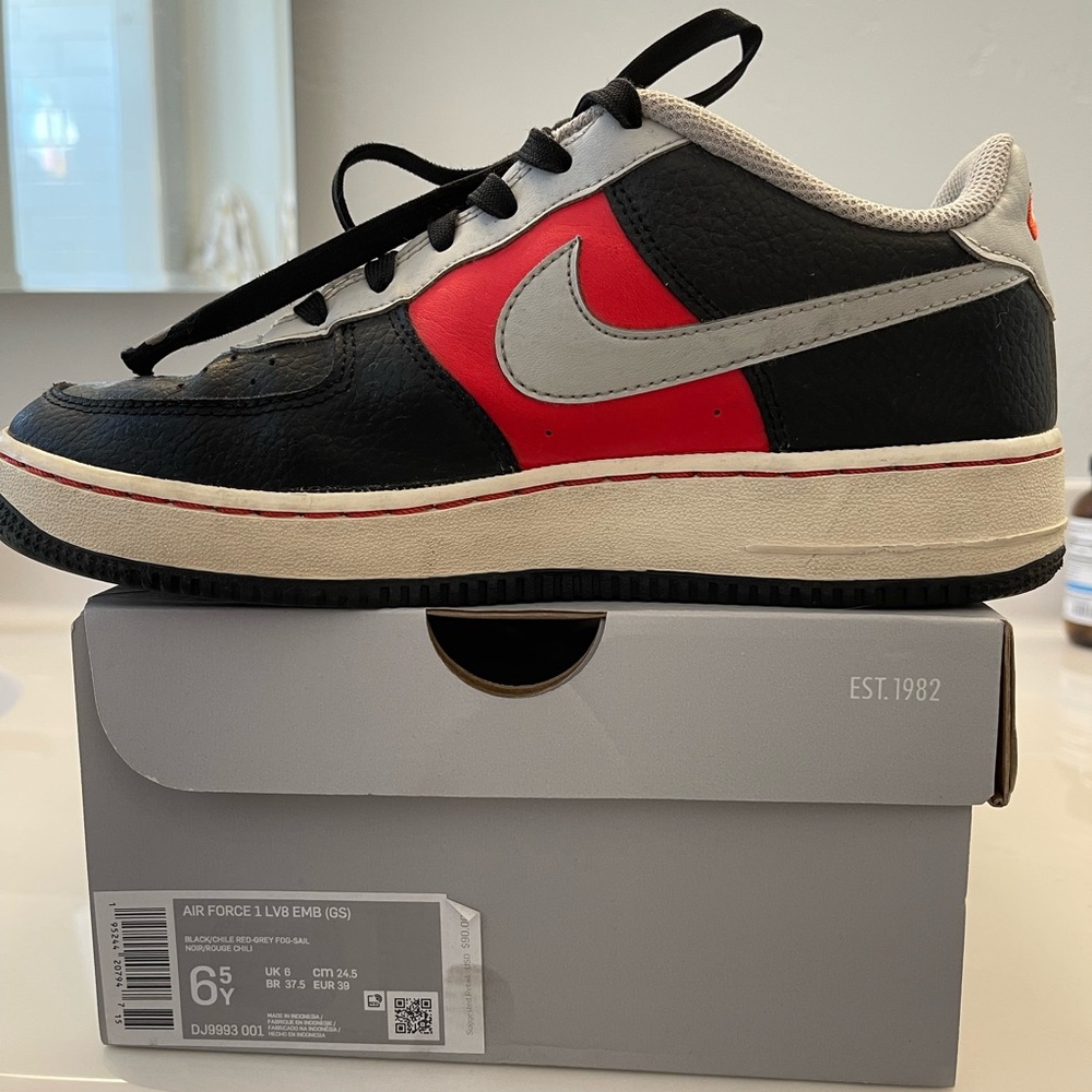 Nike Air Force1 youth shoes